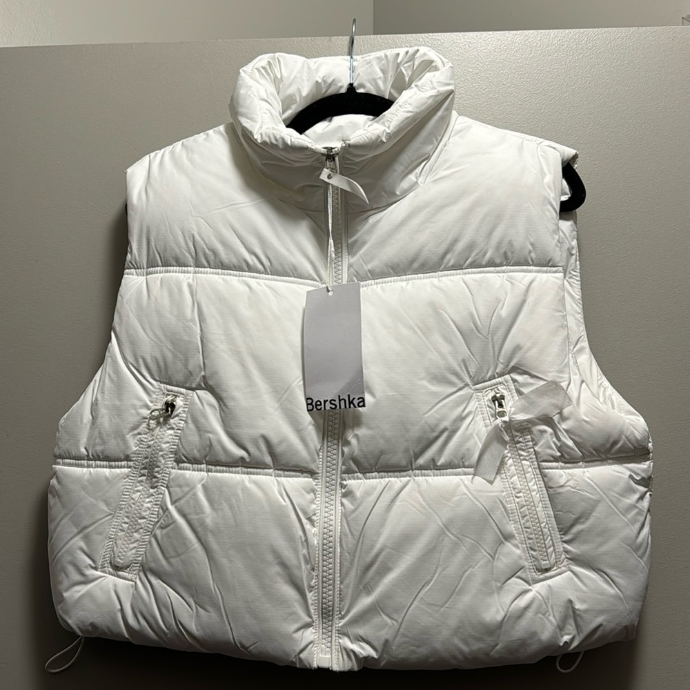New with tags berska puffer vest